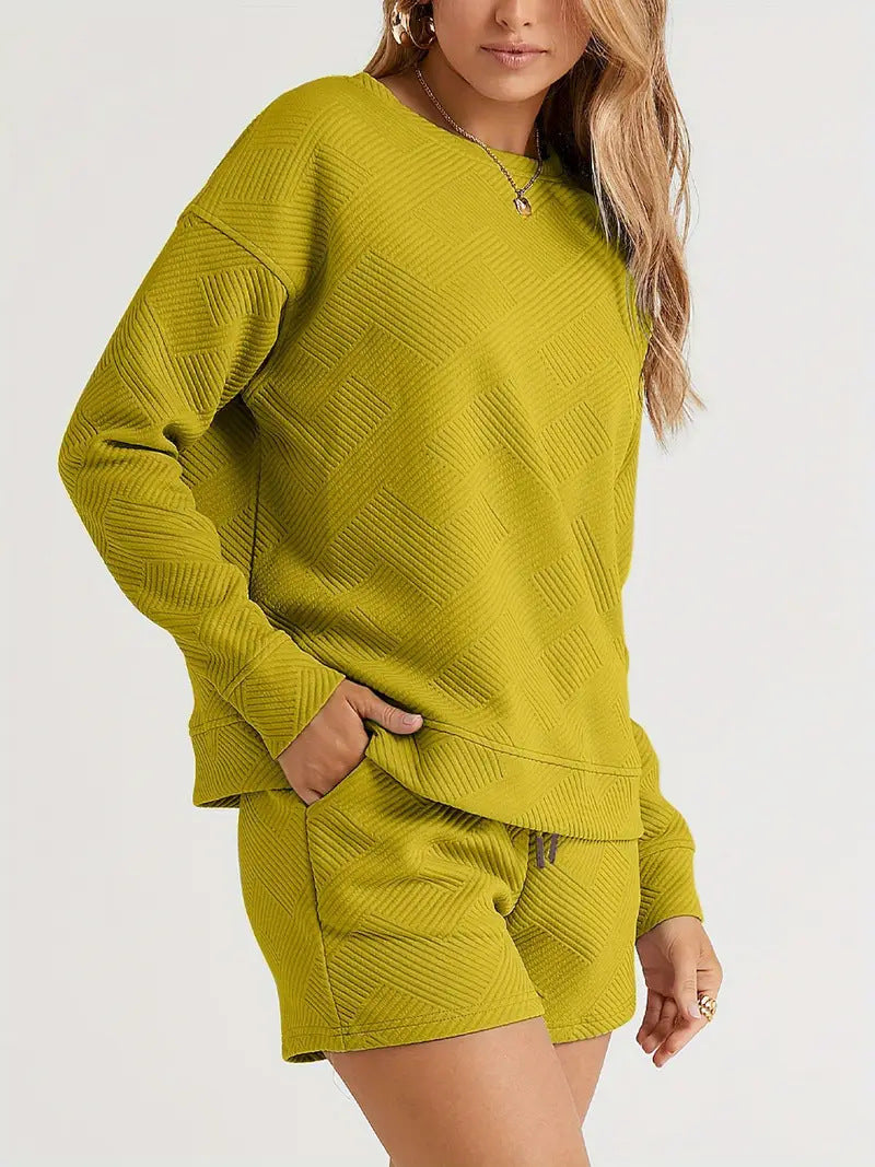 Lune London casual sweatshirt and shorts set for ladies