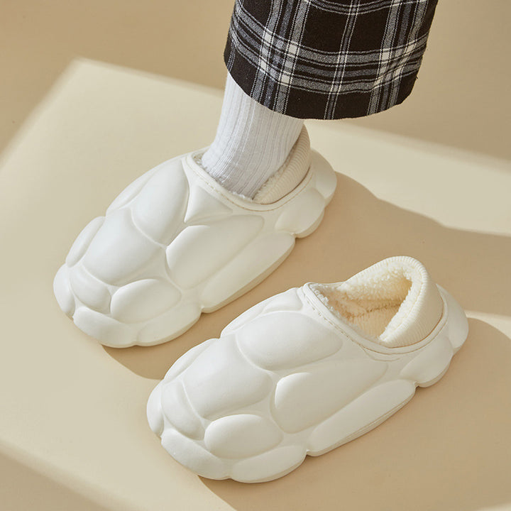 Women's slippers with non-slip sole and soft lining Lune London