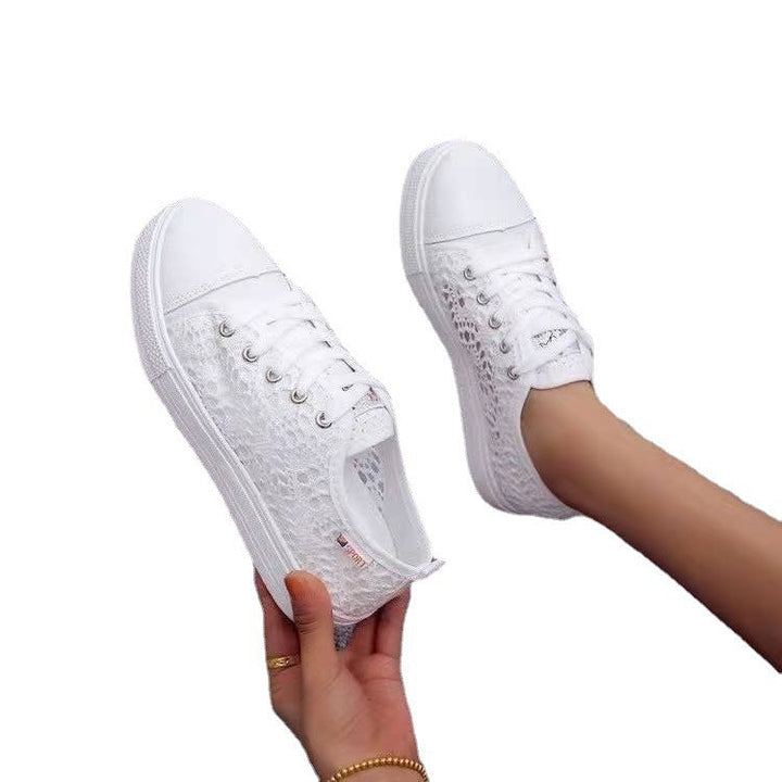 Women’S Sneakers with Delicate Lace Pattern and Non-Slip Sole Lune London
