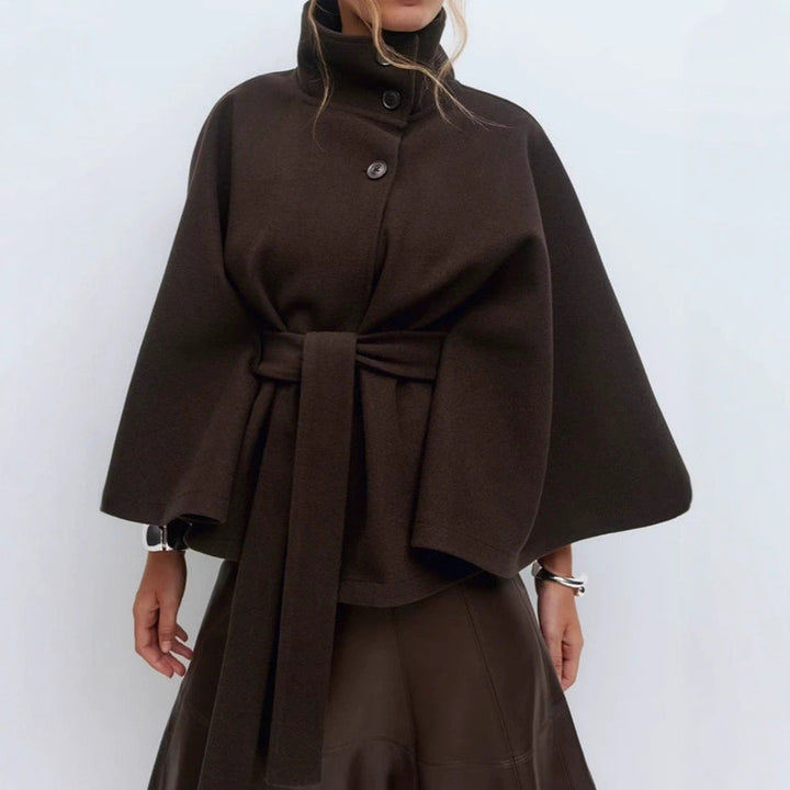 Winter jacket for women with modern cut and belt Lune London