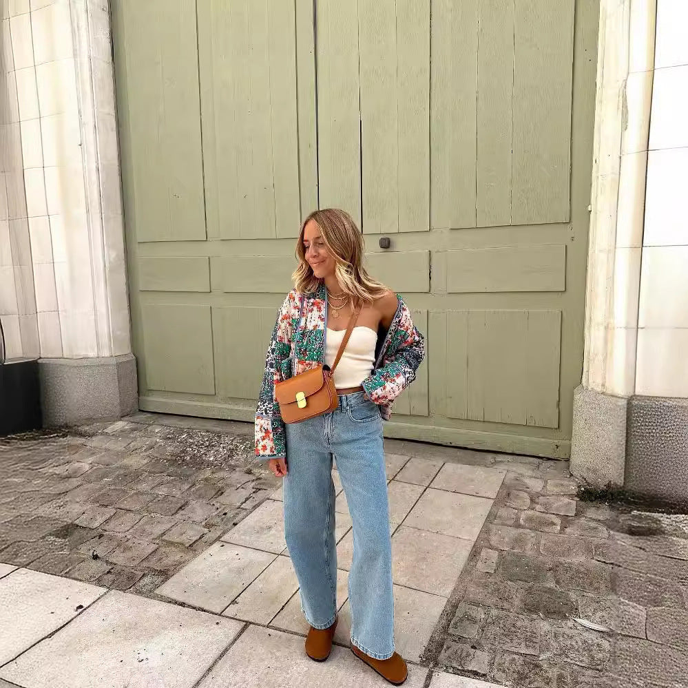 Veste blazer matelassée pour femme avec motif floral et contour élégant Chic & Stil