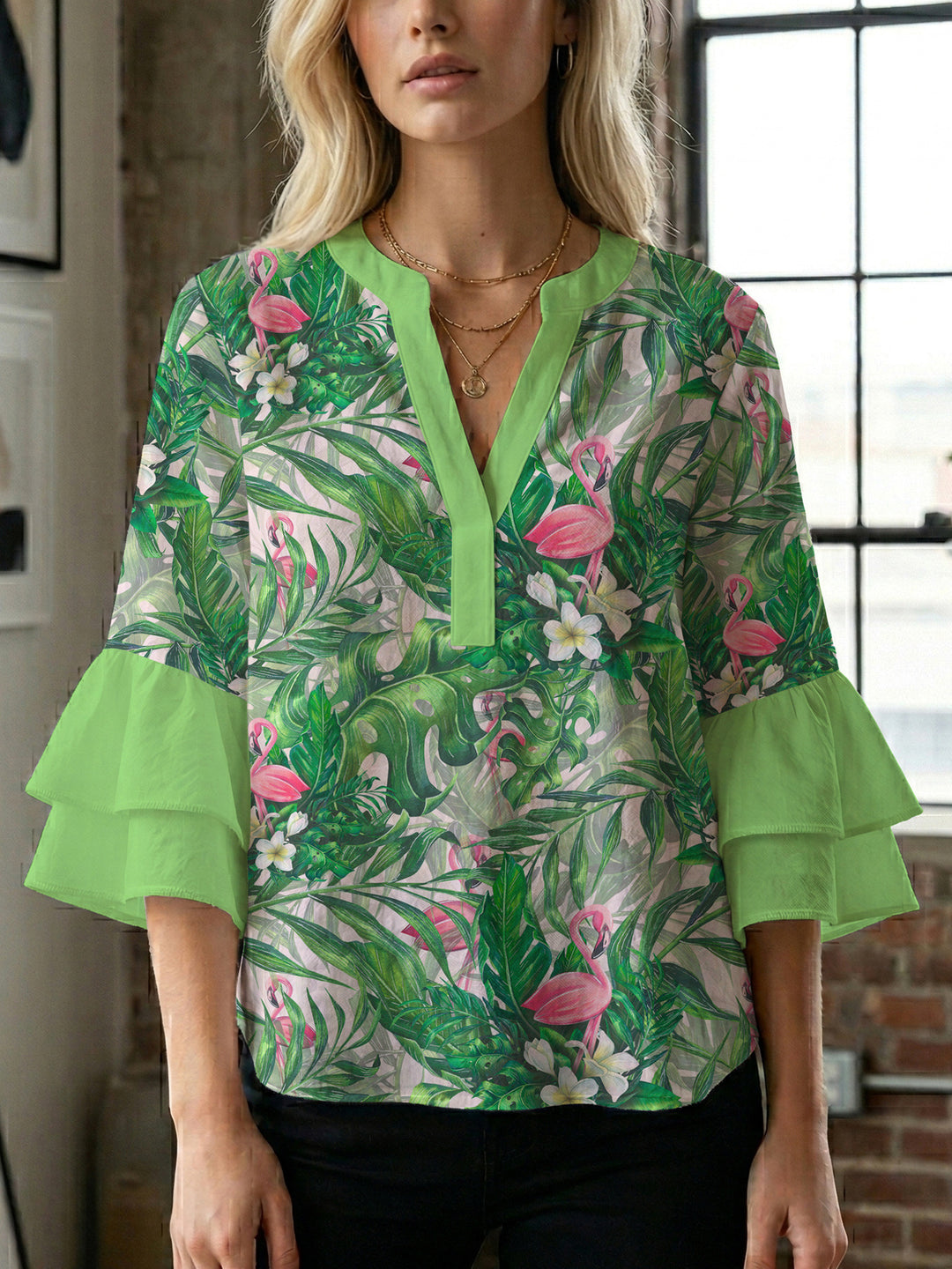 Ladies blouse with voluminous ruffled sleeves and floral print Lune London