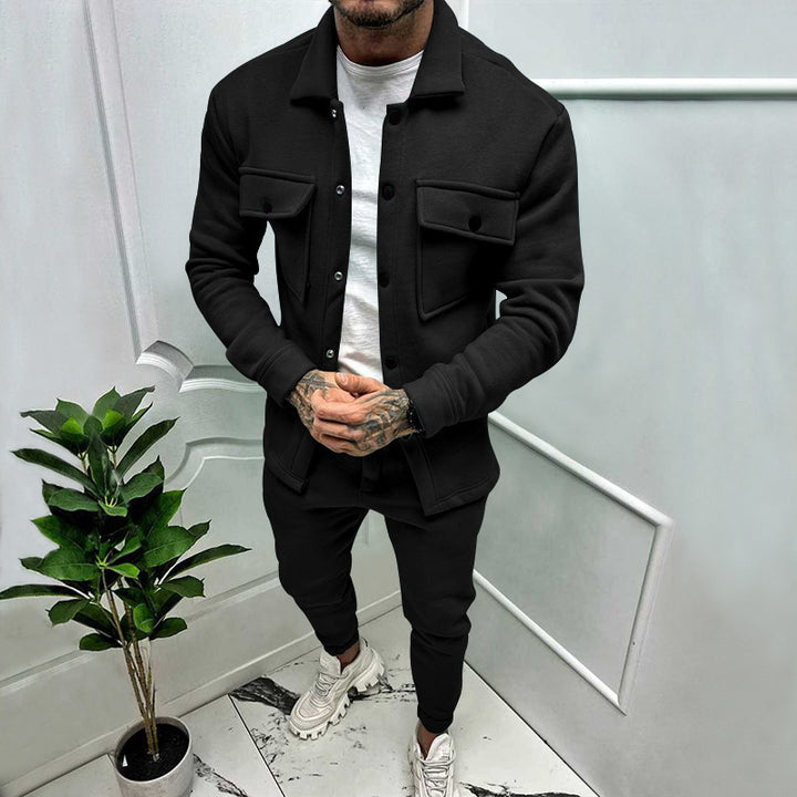 Stylish leisure suit for men with button placket and practical pockets Lune London