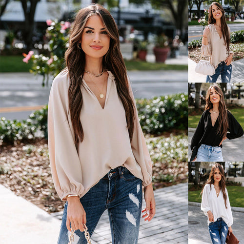 Women’s blouse with V-neck and wide sleeves Chic and Style