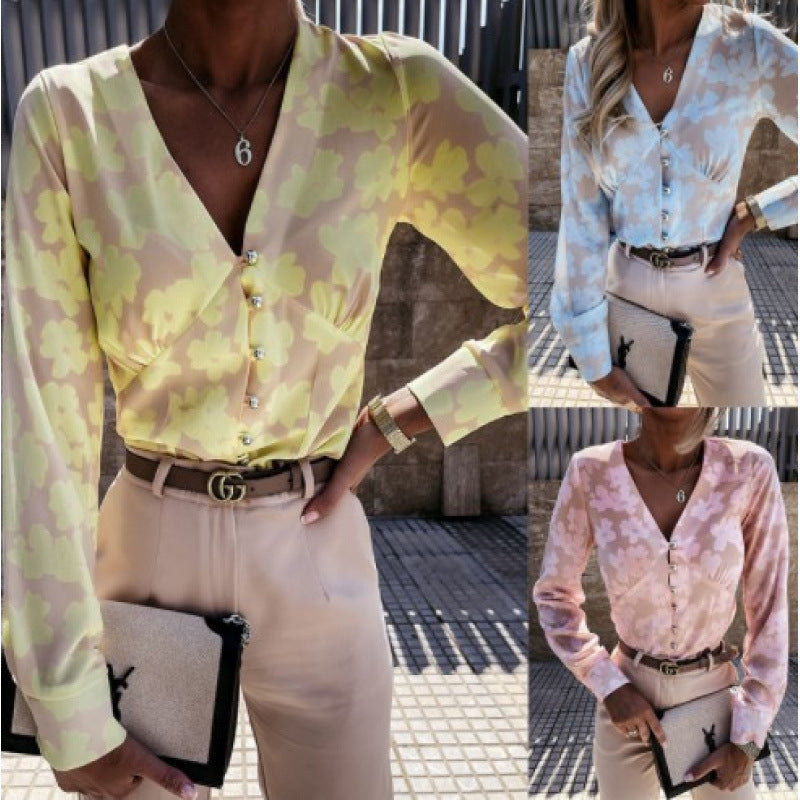 Women's blouse with floral print and button placket Lune London