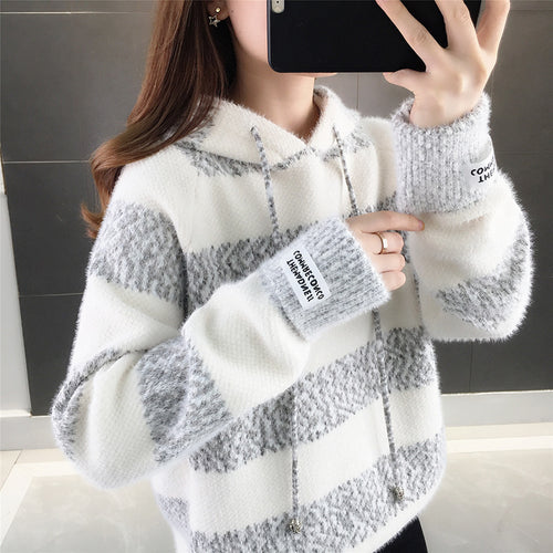 Casual hoodie for women with textured striped pattern and drawstring Lune London