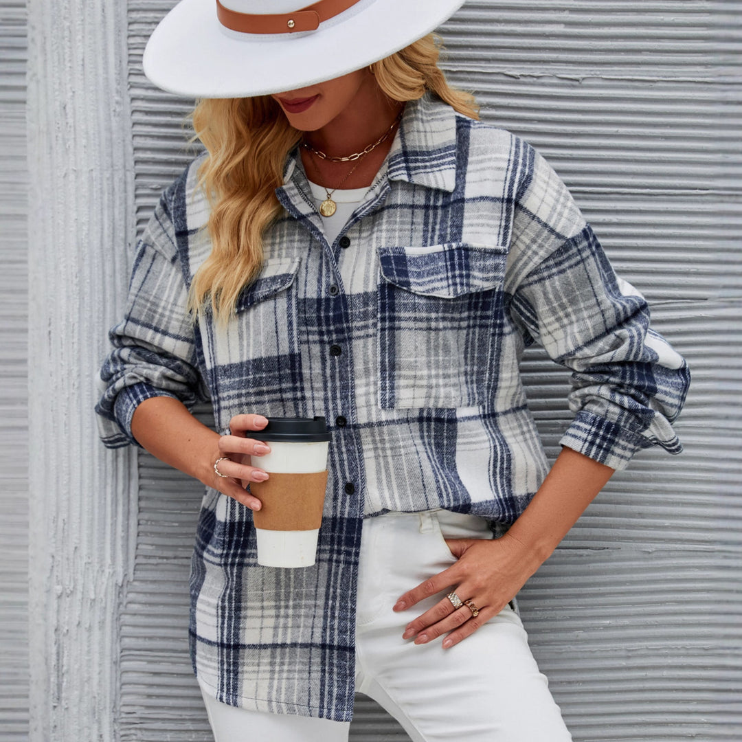 Women's checked overshirt made of high-quality flannel with practical pockets Lune London