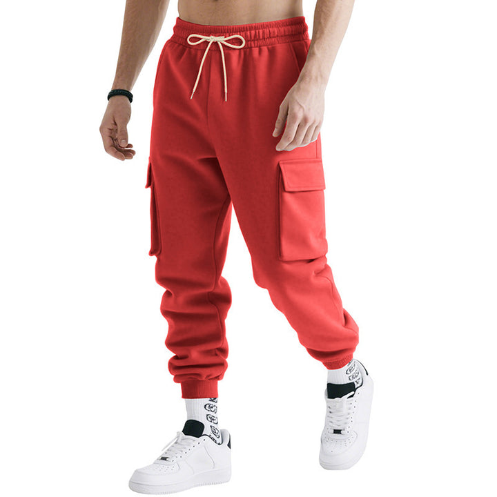 Men's cargo jogger pants with practical side pockets and elastic waist Lune London