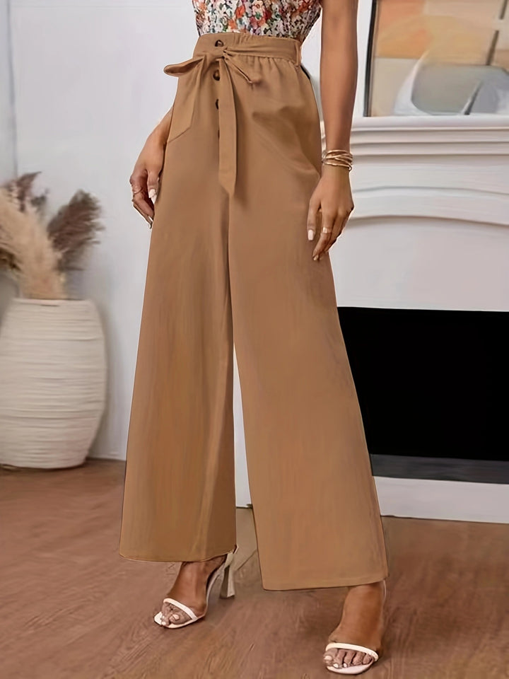 Wide high-waisted pants with practical button details Lune London