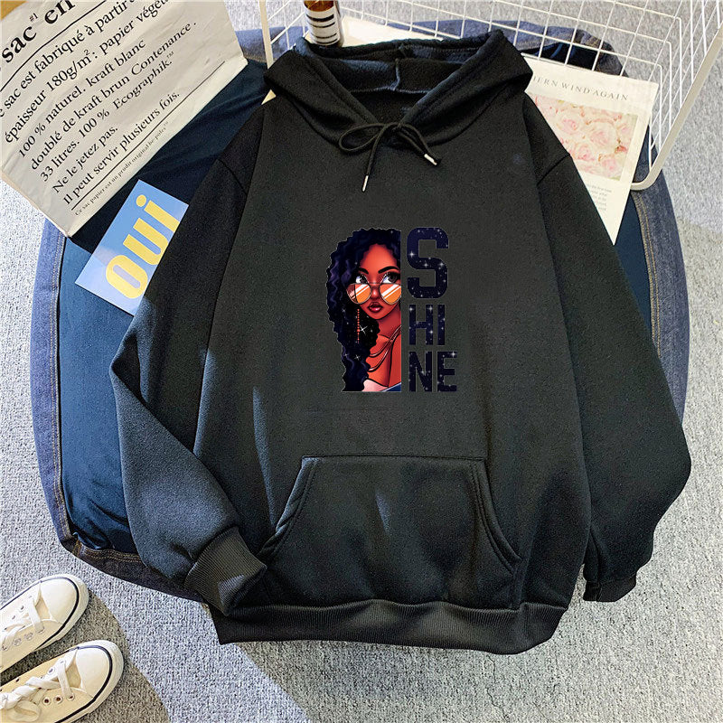 Women's hoodie with creative female design Chic & Stil