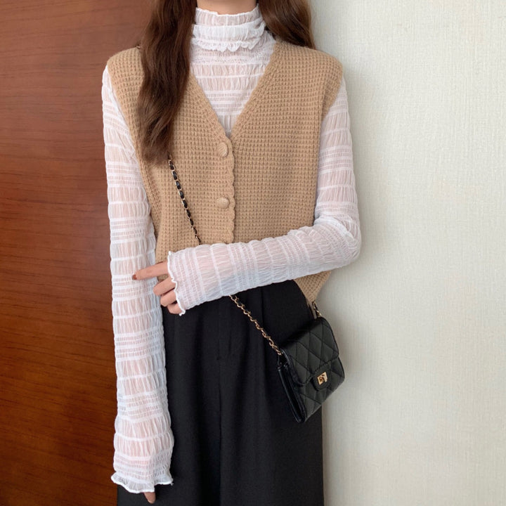 Ladies knitted vest Lune London