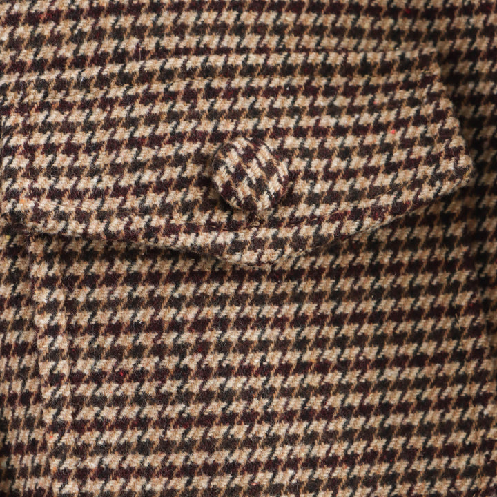 Elegant plaid jacket for women with continuous button placket and practical pockets Lune London