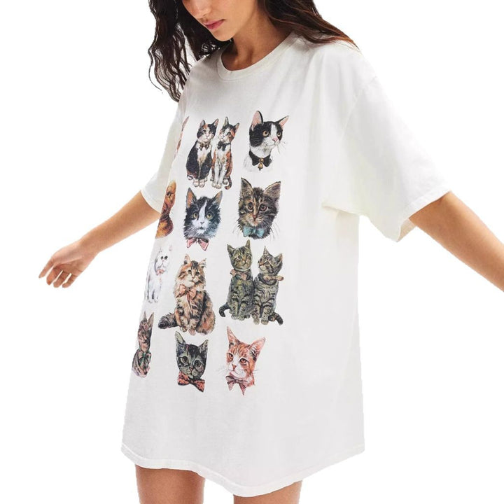 Women's t-shirt with creative cat design Lune London