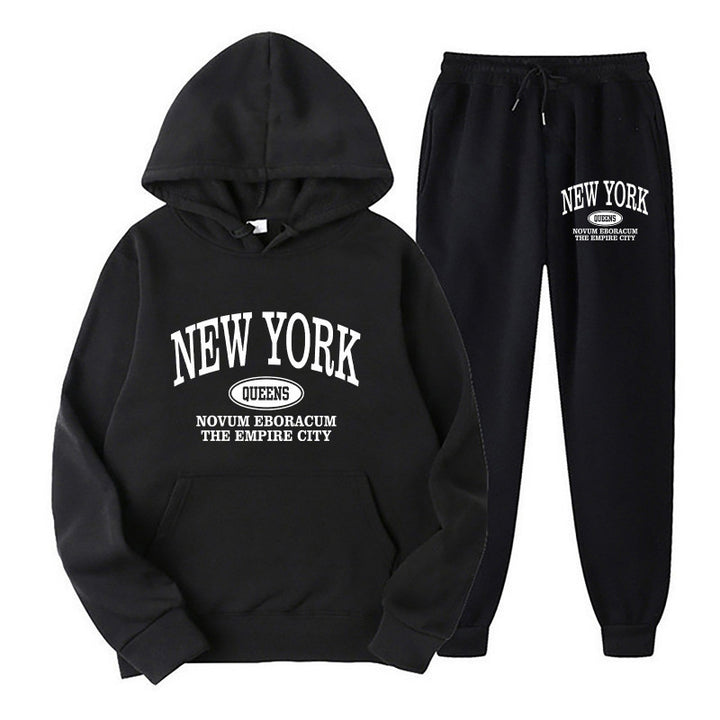 Women's hoodie set with versatile lettering and comfortable pockets Chic & Stil