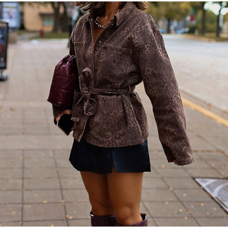 Trendy denim jacket for women with leopard design belt Lune London