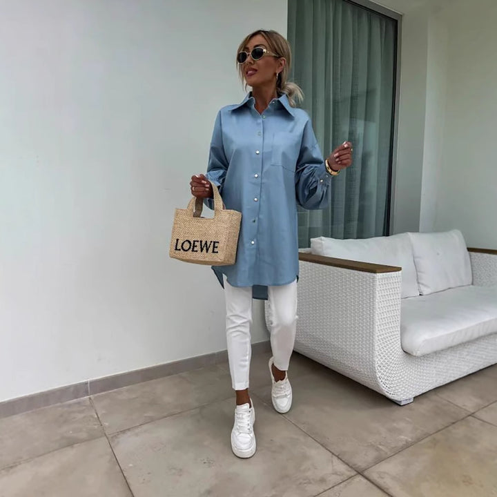 Blouse oversize classique pour femmes avec détails en bouton et poche poitrine Chic & Stil