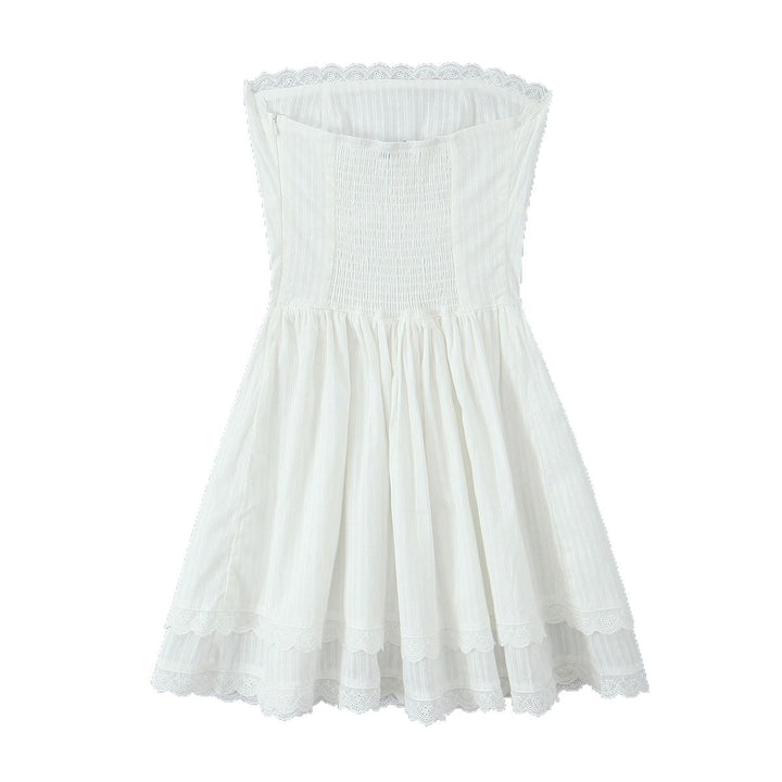 Short strapless dress for ladies with delicate lace and flowy skirt Lune London