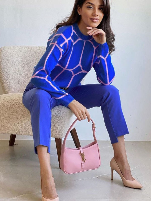 Trendy knit sweater for women with graphic pattern and relaxed fit Lune London