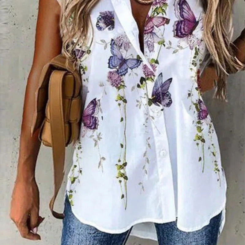 Short sleeve blouse for women with floral pattern and button placket Lune London