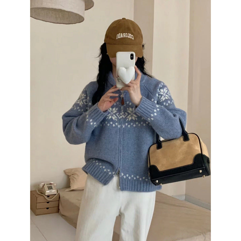 Cardigan pour femmes avec motif norvégien traditionnel et détails de zip élégants Chic & Stil