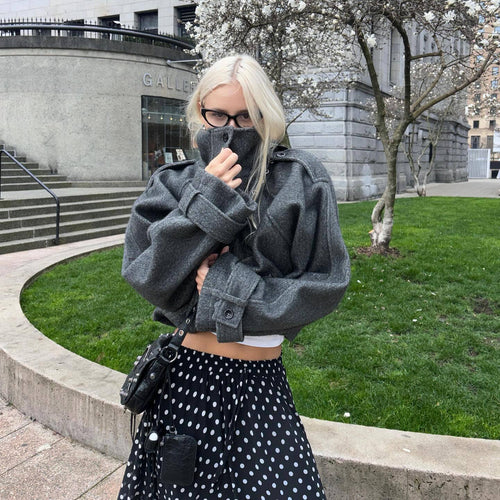 Oversized wool jacket for women with an elegant cut and practical pockets Lune London