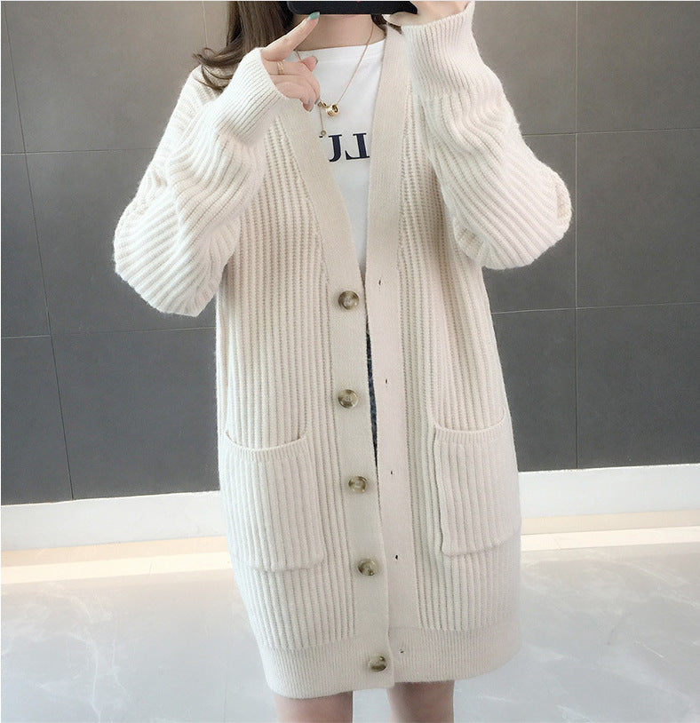 Cardigan pour femmes avec poches à rabat et patte de boutonnage Chic & Stil