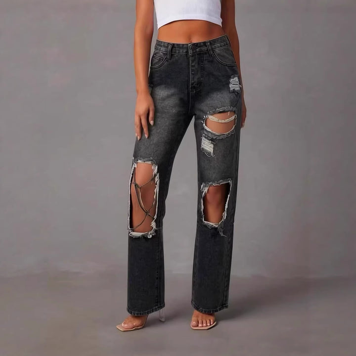Women's distressed Mom Jeans with trendy cut-out details Lune London
