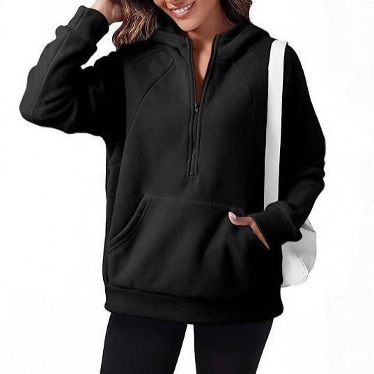 Fleece hooded sweatshirt for women with practical kangaroo pocket Lune London