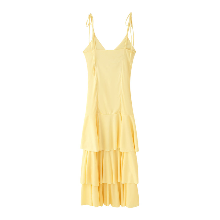 Elegant maxi dress for ladies with flowing skirt and delicate spaghetti straps Lune London