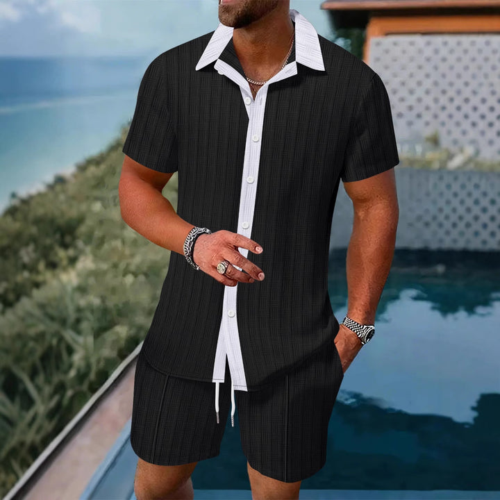 Leisure shirt for men with button placket and set of shorts Lune London