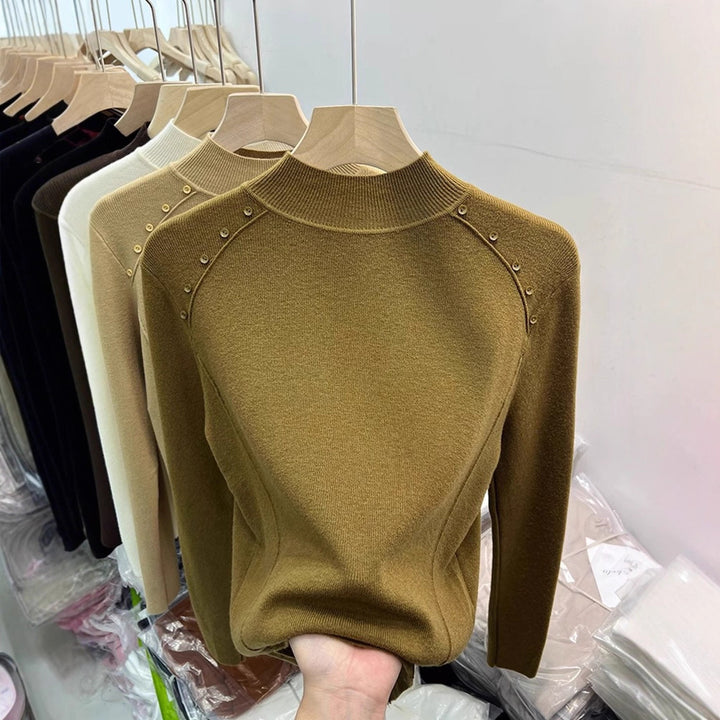 Elegant sweater for women with button details and high collar Lune London