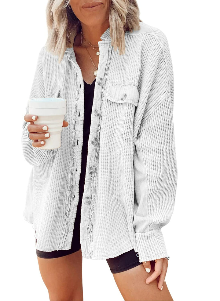 Casual cotton jacket for women with a buttoned front and practical pockets Lune London