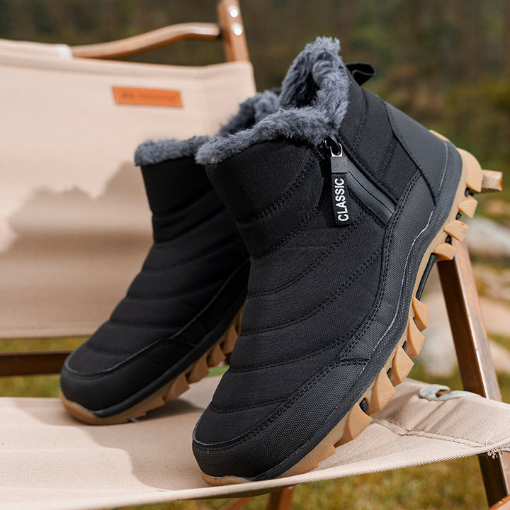 Insulated winter boots for women with water-repellent upper material and non-slip sole Lune London
