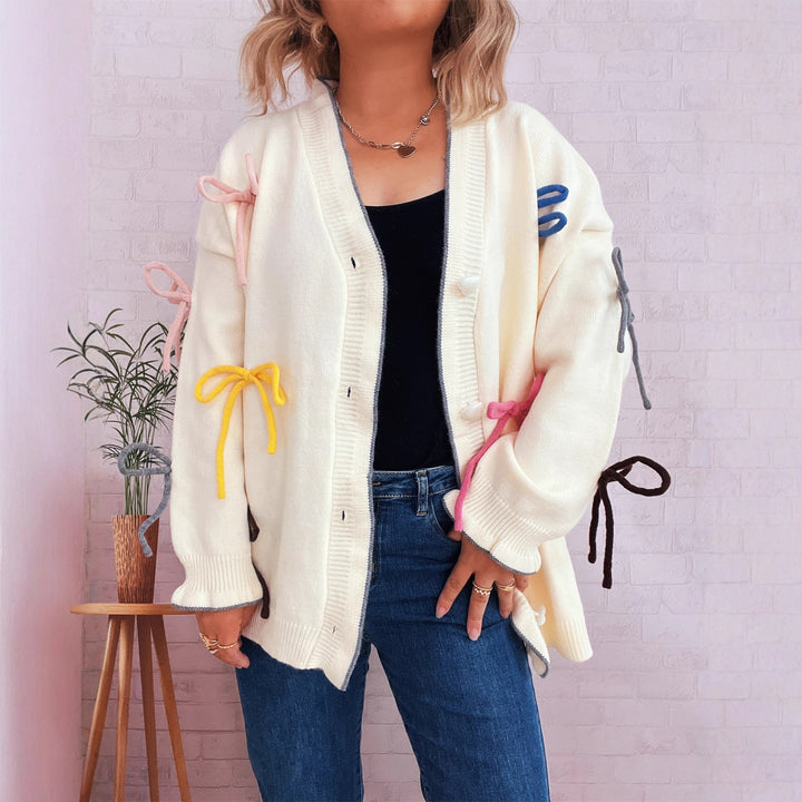 Gilet pour femmes avec des accents de nœuds colorés et une coupe oversized Chic & Stil