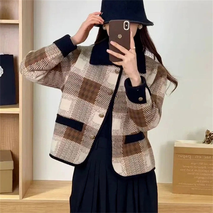 Plaid blazer jacket for women with removable pockets and button details Lune London