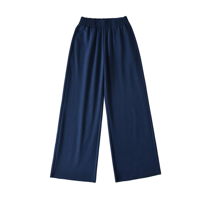 Comfortable wide trousers for women in beautiful viscose blend Lune London
