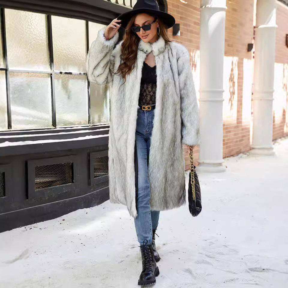 Ladies Elegant Long Fur Coat Lune London