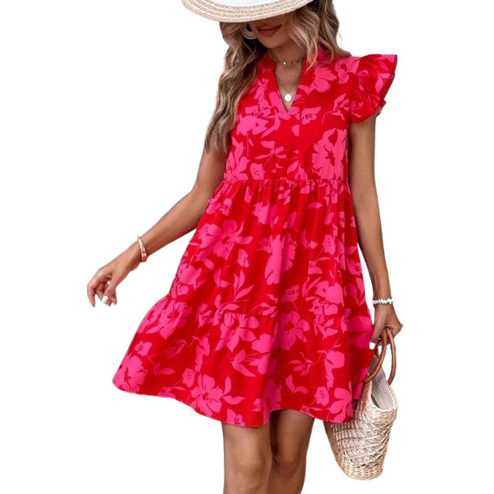 Robe d'été florale pour femmes avec des détails de volants volumineux et un élégant décolleté en V Chic & Stil
