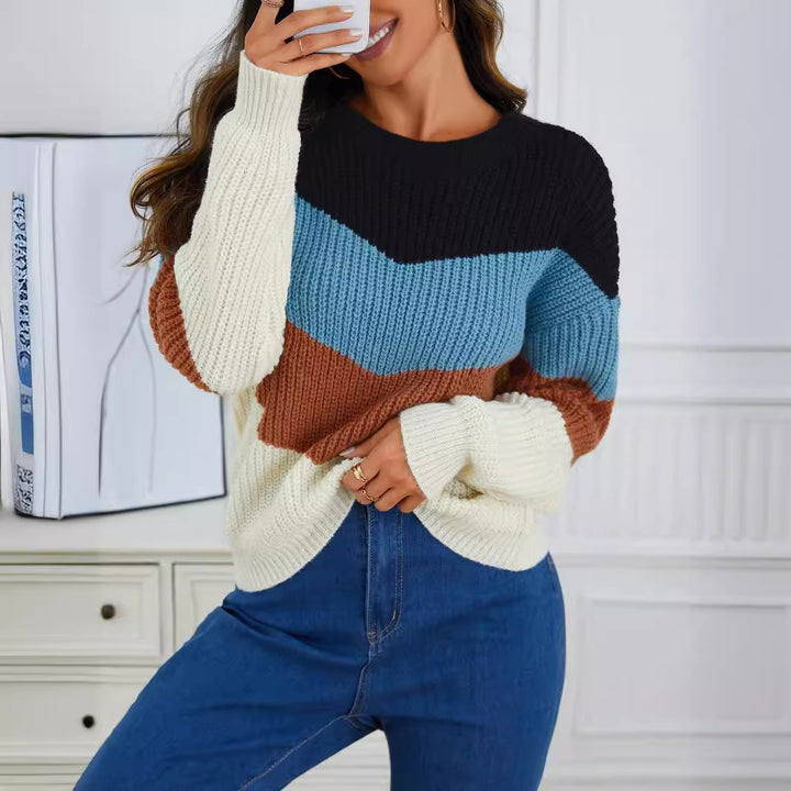 Knitted sweater for women with herringbone pattern and comfortable cuffs Lune London