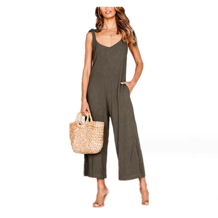 Ladies Elegant Jumpsuit with adjustable straps and practical side pockets Lune London