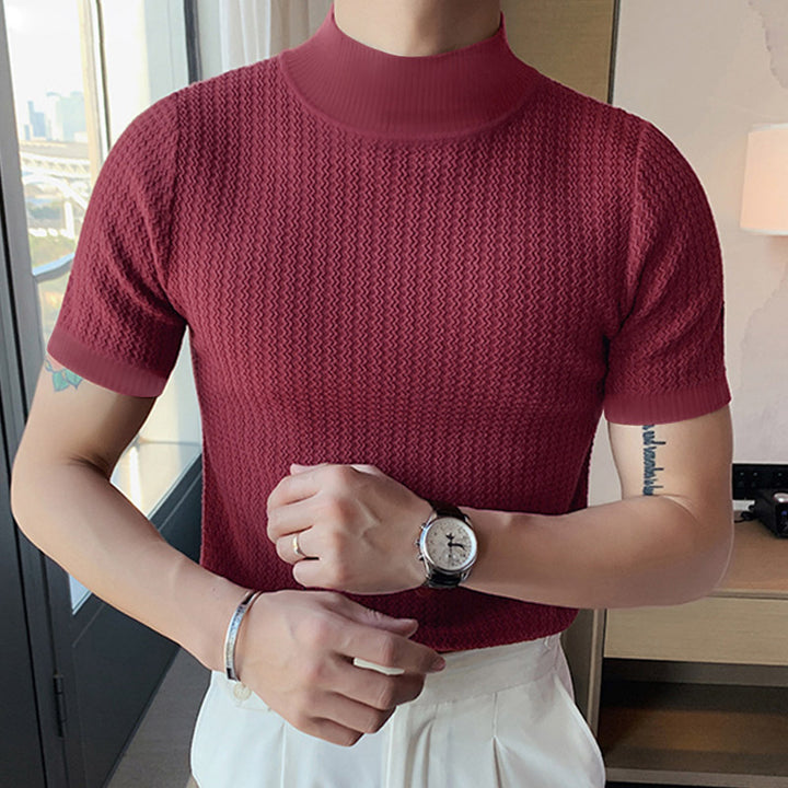 Short sleeve men's t-shirt with a modern structured design and high collar Lune London