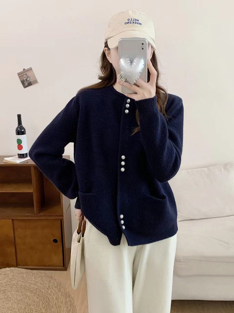 Ladies' knit jacket with elegant pearl buttons Lune London