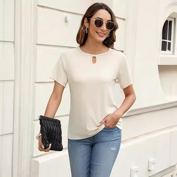 Fashionable women's T-shirt with decorative slit Lune London