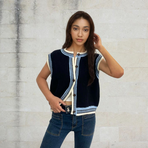 Women casual knit vest with practical buttons and modern accents Lune London
