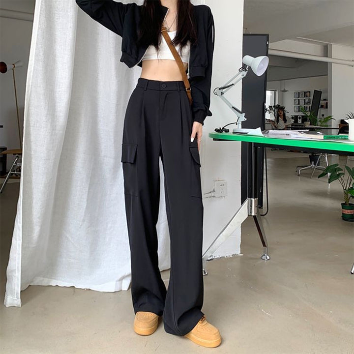 Women Elegant Cargo Pants with Wide Cut Chic & Stil