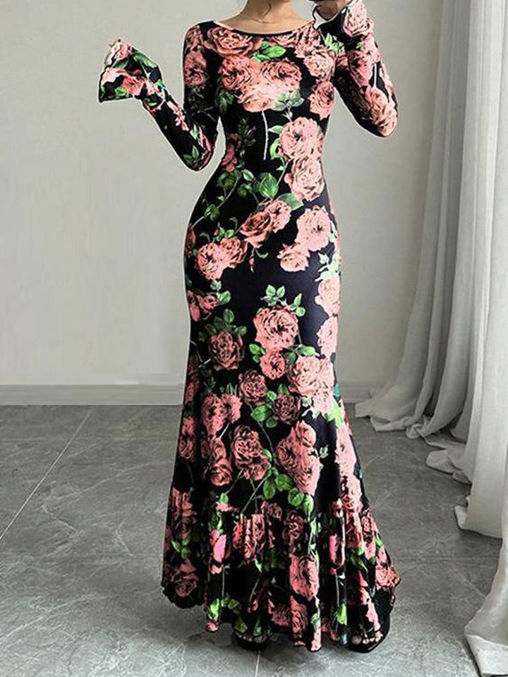 Robe maxi élégante pour femmes avec des détails de volants floraux et des manches longues Chic & Stil