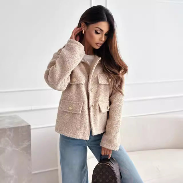 Teddy jacket for women with practical pockets and elegant button details Lune London