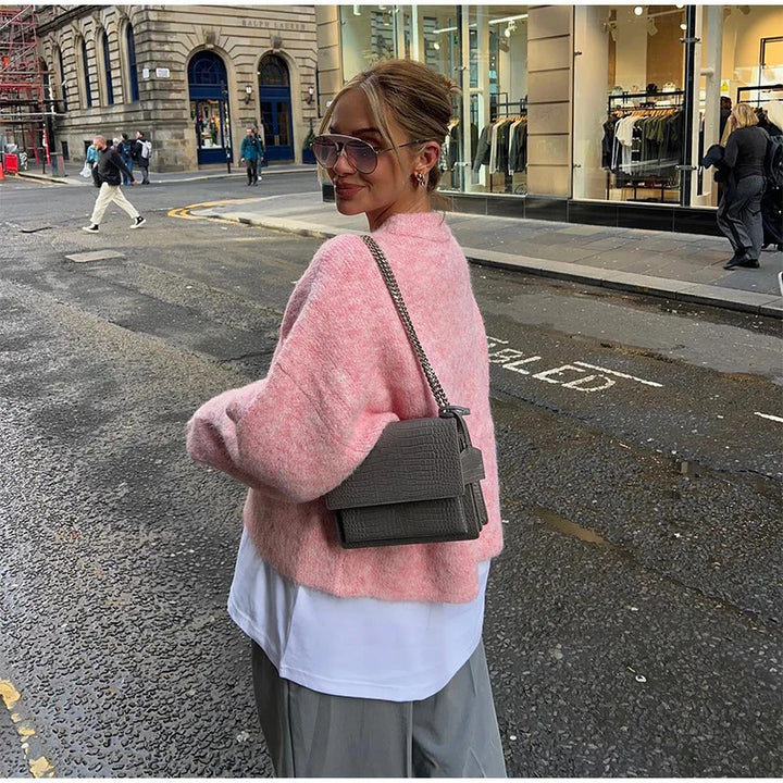 Chic and stylish oversized cozy sweater for women