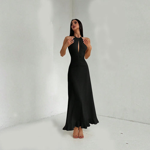 Robe maxi pour femmes avec un élégant décolleté en trou de serrure et un ourlet fluide Chic & Stil