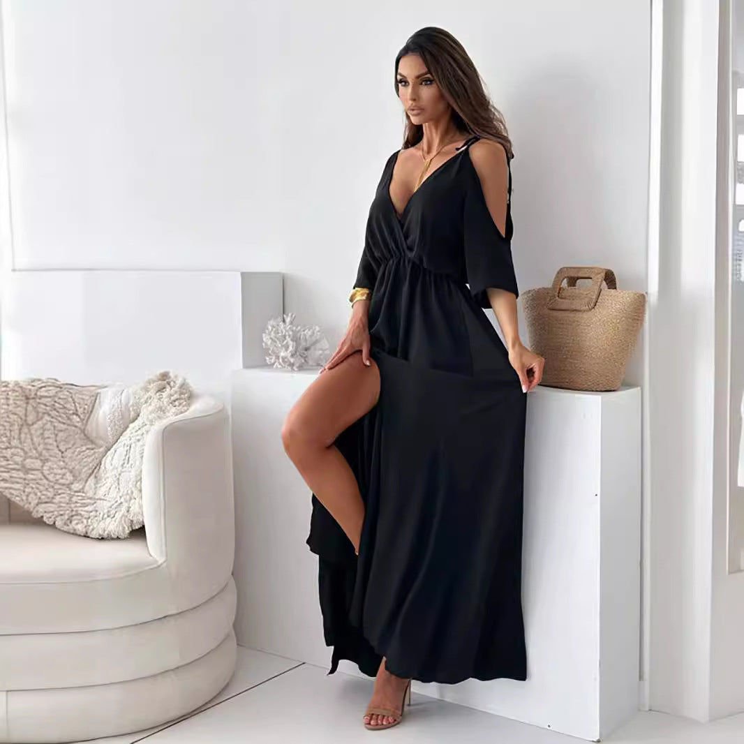 Elegant maxi dress for women with deep V-neck and slit Lune London
